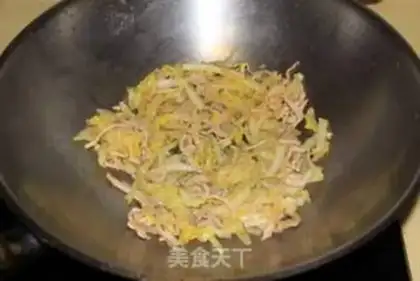 Make Cabbage fried meat step 6