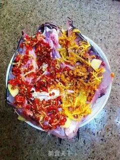 Make Double-coloured pepperfish head step 3