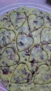 Make Rose heart cookies step 6