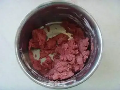 Make A red maple cookie step 3