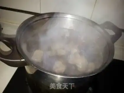Make Tomato potato steak soup step 2