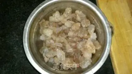 Make Crystal shrimp dumplings step 1