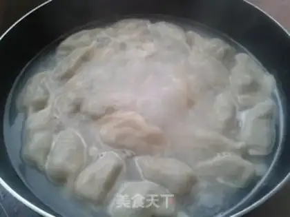 Make The meat dumplings step 4