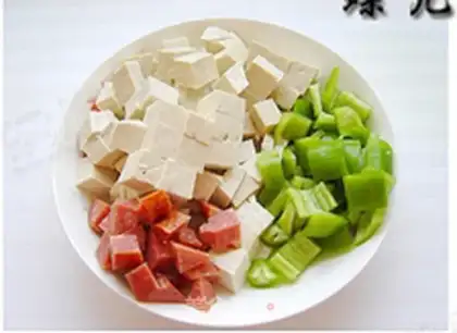 Make Cream pepper, crayfish sauce, tofu step 2