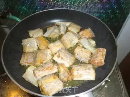 Make Red-fried fish step 1