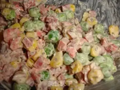 Make Yogurt rainbow bread step 1