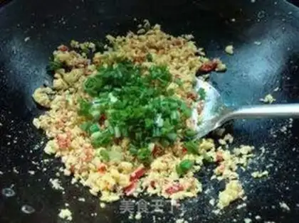 Make Egg-scrambling step 9