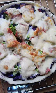 Make Bacon pizza with soybeans step 5