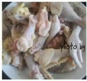 Make A yellow bouquet and a beer chicken step 8