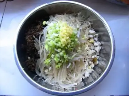 Make A bean plattered bun step 7