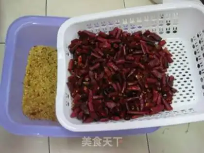 Make Spicy oil step 2
