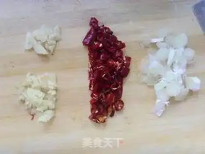 Make Red grassfish tail step 4