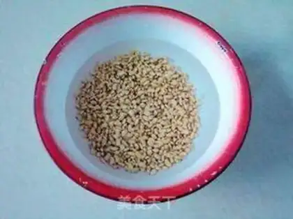 Make Scrawny bean soy sauce step 0