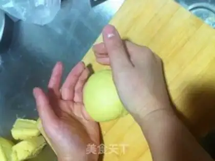 Make Pineapple bag step 10
