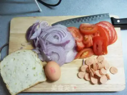 Make Tomato egg toast step 0