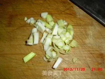 Make Tomato fried potatoes step 4