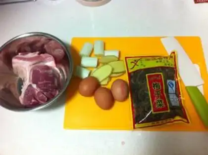 Make Plum stew step 0