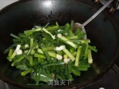 Make Garlic silk tofu dry step 5