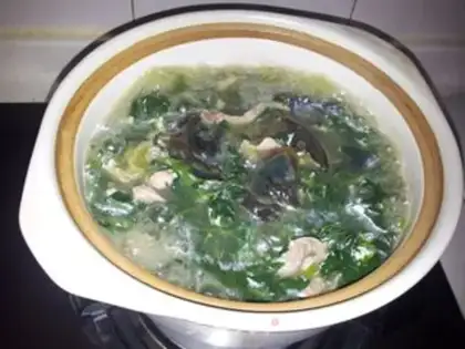 Make Pyramid leaves, scrawny broth step 5