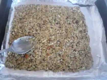 Make Almond oatmeal step 9