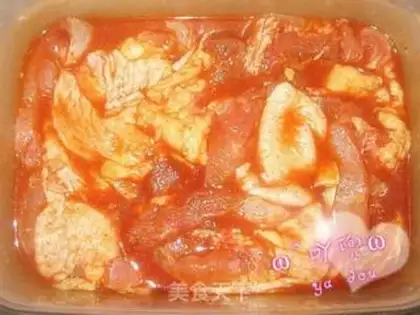 Make Red chicken leg rice step 4