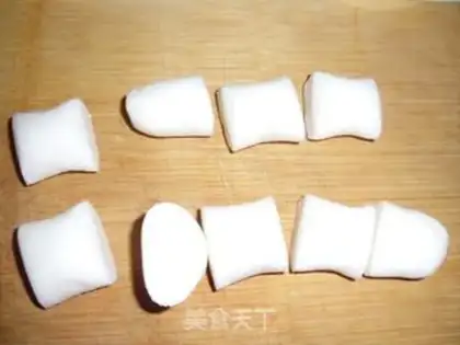 Make ♪ ♪ The chrysanthemum ♪ step 3