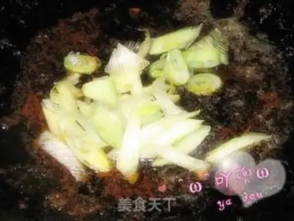 Make Red chicken leg rice step 8