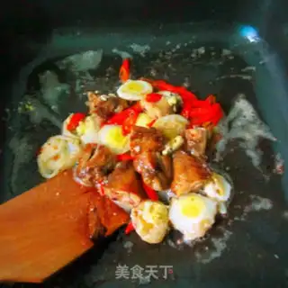Make Chicken wing fried eggs step 7