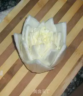 Make Lotus cabbage soup step 5