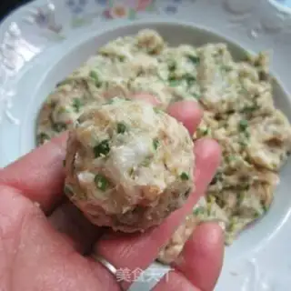 Make Heartballs step 3