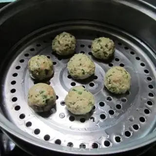 Make Heartballs step 5