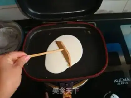 Make Egg pancakes step 1