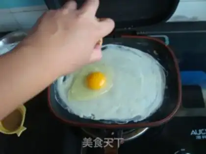 Make Egg pancakes step 3