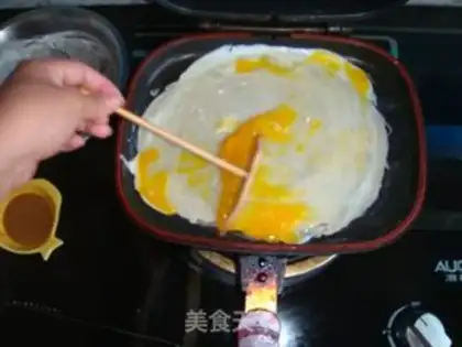 Make Egg pancakes step 4