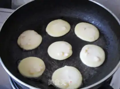 Make A fruit and butter slag step 9