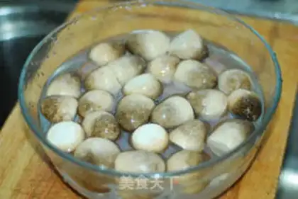 Make Pelican mushrooms step 0