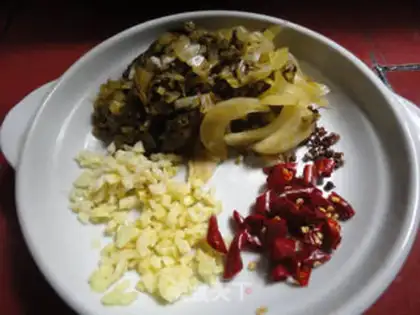 Make Spicy sour sauce step 2