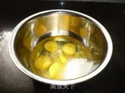 Make Homemade French sponge cake step 1