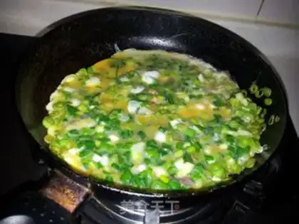 Make Eggs and beans step 4