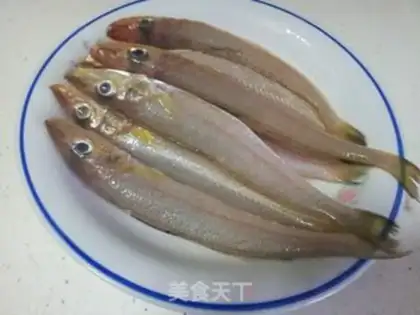Make Fried sardines step 0