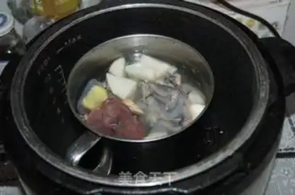 Make Pork soup step 4
