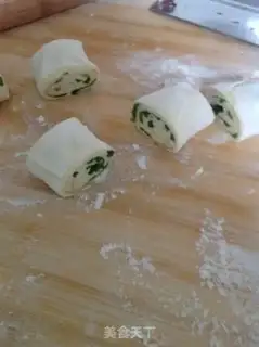 Make Onion rolls step 3