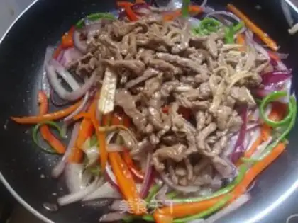Make Five-colour yellow beef step 5