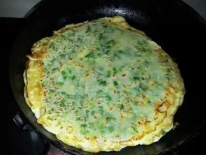 Make Onion eggcake step 6