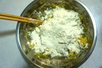 Make Quake radish balls step 2