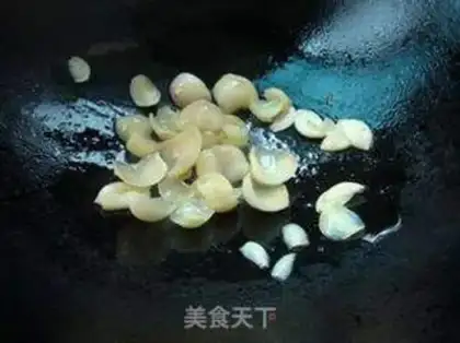 Make Lily Burning Dutch beans step 4