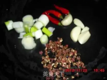 Make Spicy hot pot with red oil step 7
