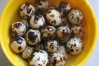 Make Quick decorating quail eggs step 0