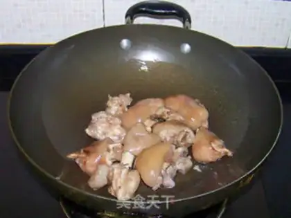 Make Red-hot milk pig hoof step 7