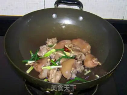 Make Red-hot milk pig hoof step 8